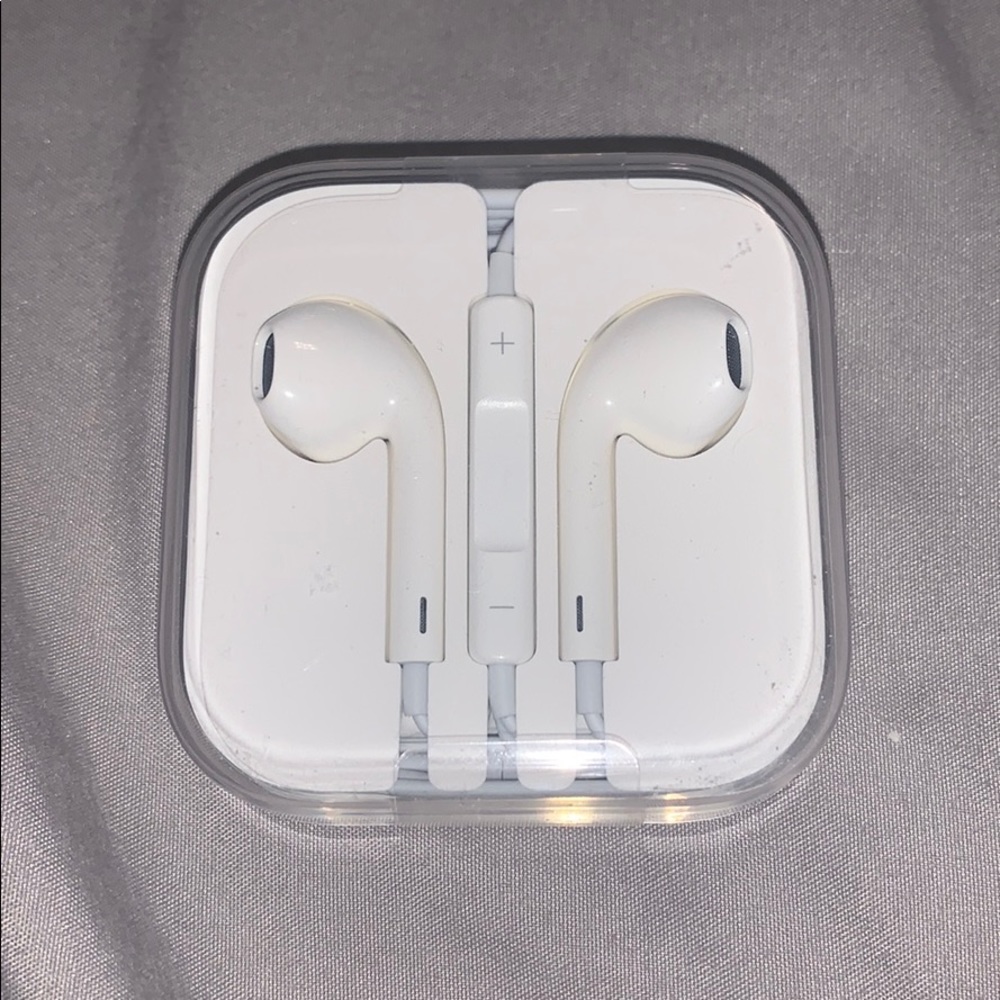Apple Headphones